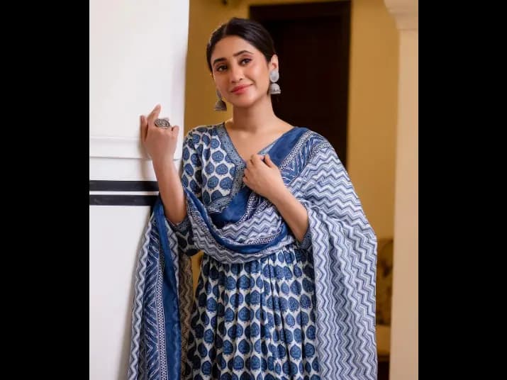 Ethnic Set Women anarkali Kurta and Pant Set with Dupatta