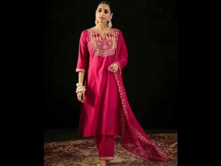 Notched Neck Ethnic Embroidered Sequinned Liva Kurta with Trouser & Dupatta (3)