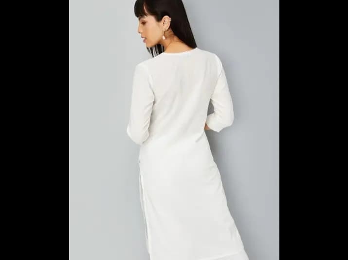 Ethnic Motifs Yoke Design Thread Work Cotton Kurta -  Cotton (4)