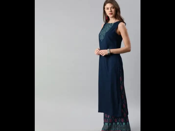 Women Blue Yoke Design Kurta with Palazzos (3)