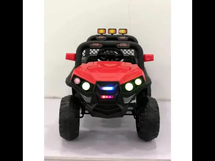 Kids Ride on Rechargeable Small Jeep (2)
