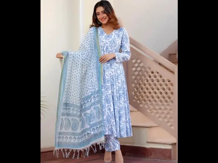 Ethnic Set Women Block Printed Kurta set with Dupatta (3)