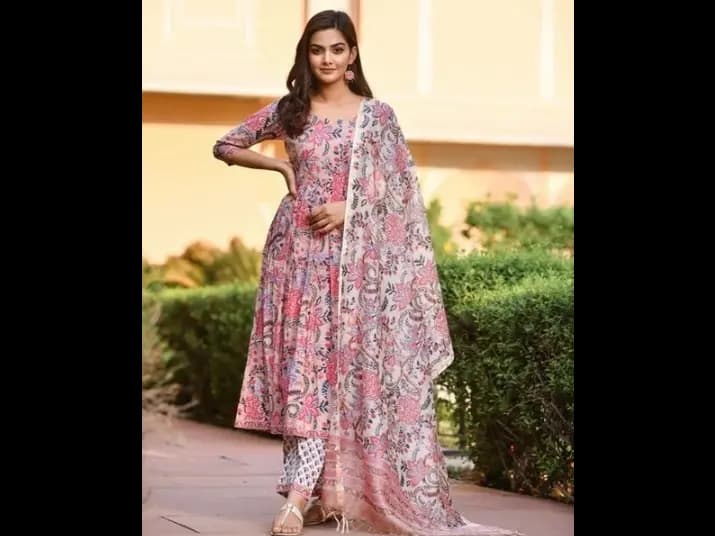 Ethnic Set Pink Kalamkari Printed Anarkali Kurta Set with Dupatta