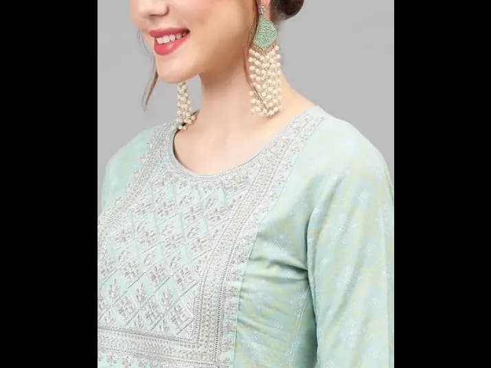 Ethnic Motifs Printed Thread Work Kurta & Trousers With Dupatta (3)