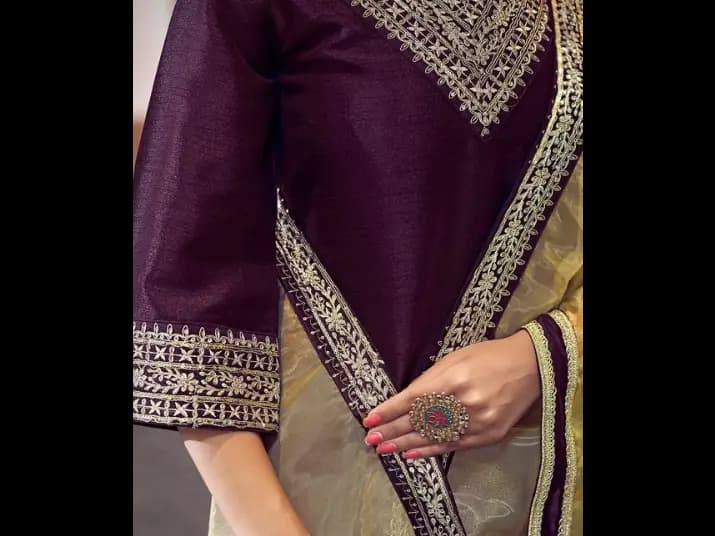 V Neck Embroidered Thread Work Kurti with Trousers & With Dupatta (4)