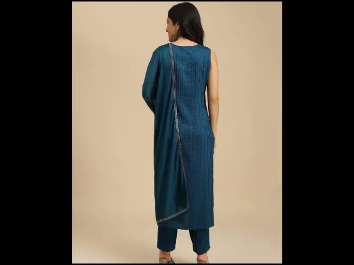 Striped V-Neck Straight Kurta with Trousers & Dupatta (5)