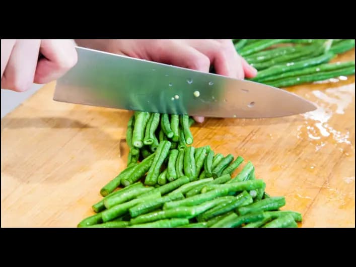 Long beans (3)