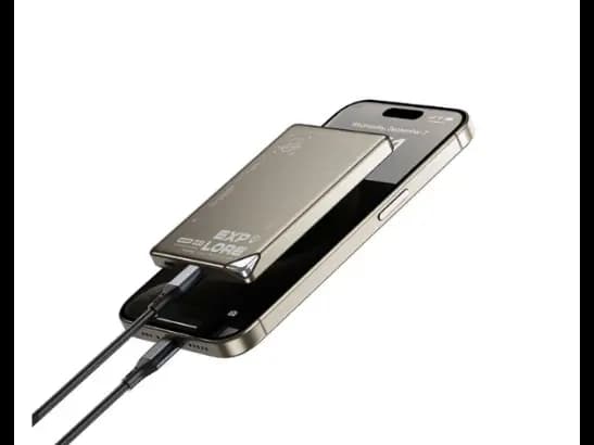 Wiwu WI-P019 Ultra-Thin Magsafe Powerbank 15W 5000mAh Explore Series - Powerful Capacity and Smart Design , Advanced Security Features , Original Design with 6 months warranty (4)