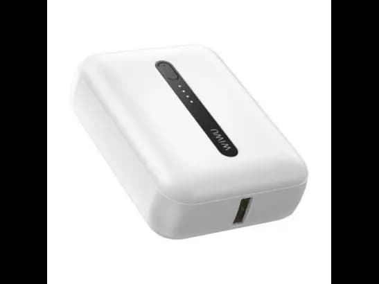 Wiwu WI-P033 10000mAH Power Bank - Stay Charged On-the-go , LED Indicator And A Capacity Of 10000mah , Compact And Portable Design with 6 Month Warranty (3)