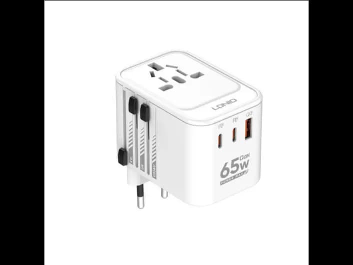 LDNIO Z6 3 USB Ports 65W Gan Travel Adapter