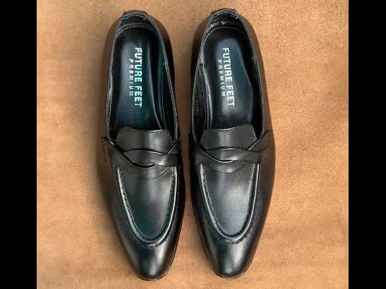 Men’s Jet Black Cow Leather Penny Strap  Loafer