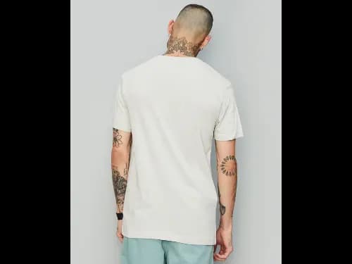 Men Graphic Print Stylised Fit Crew-Neck T-Shirt (2)