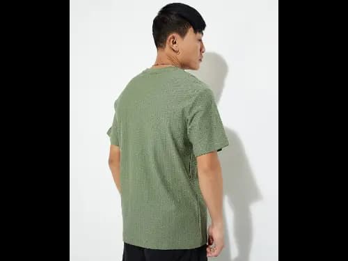 Men Patterned Oversized Crew-Neck T-Shirt (4)