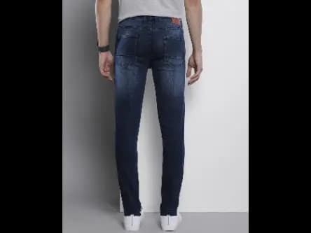 Heavily Washed Skinny Fit Jeans (4)