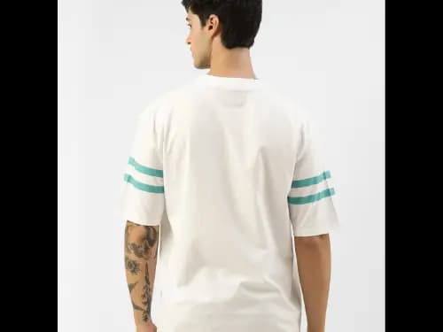 Men Typographic Print Oversized Fit T-Shirt (2)