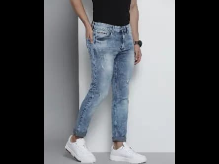 Acid-Wash Slim Fit Distressed Jeans (2)
