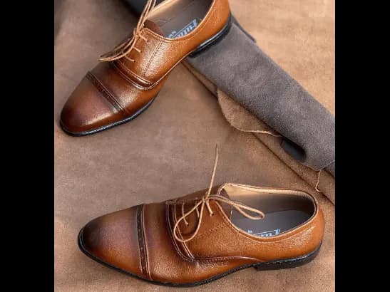 Men’s Oxford Two-Tone Tan Shoe (3)