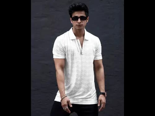 Men Geometric Print Slim Fit Polo T-Shirt