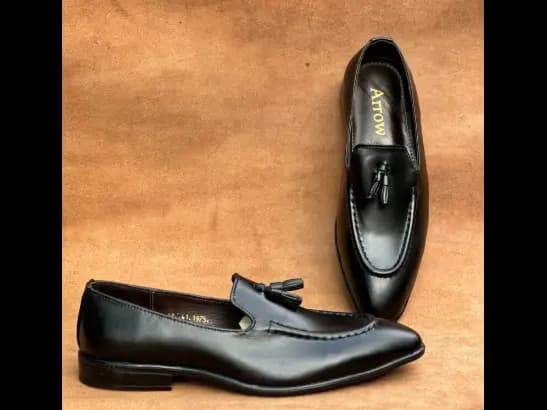 Men’s Jet-Black Cow Leather Tassel Loafer (2)