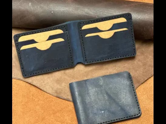 Pure Cow Oil Pull-up Leather Deep-Blue Bi-Fold Wallet (2)