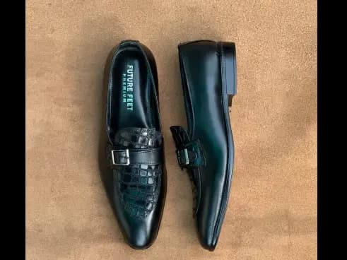 Men’s Jet Black Cow Leather Croc Strap Loafer (2)