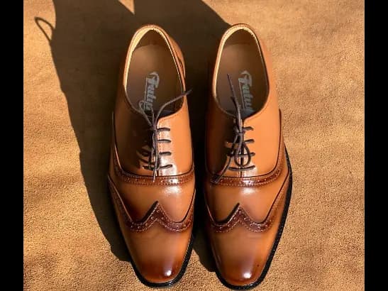 Men’s Oxford Two-Tone Tan Shoe