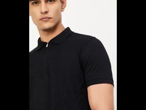 Men Slim Fit T-Shirt with Half Zip-Closure (2)