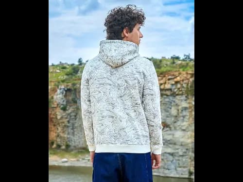 Men Graphic Sweatshirt (3)