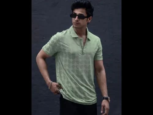 Men Polo Collar Slim Fit T-shirt