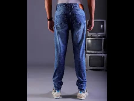 Acid-Wash Slim Fit Jeans (3)