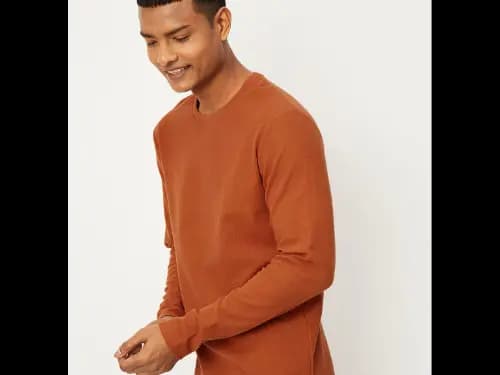 Men Textured Long Sleeve Lounge T-Shirt