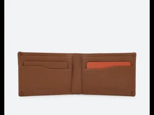 Bi-Fold Wallet with Burnish Effect (4)