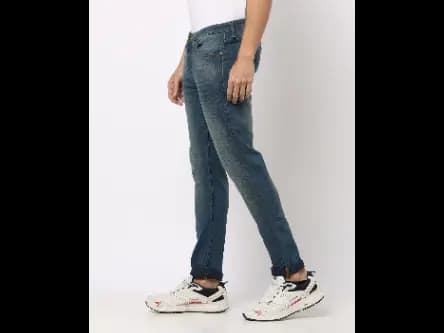 Lightly Washed Slim Fit Jeans (3)