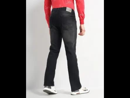 Men Mid-Wash Bootcut Jeans (4)