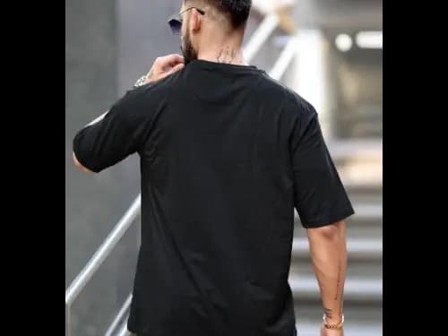 Men Typographic Print Oversized Fit Round-Neck T-Shirt (3)