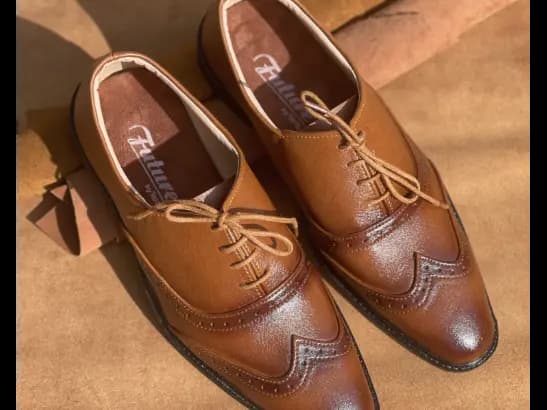 Men’s Oxford Two-Tone Tan Shoe