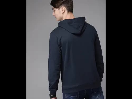 Typographic Print Hooded Sweatshirt (3)