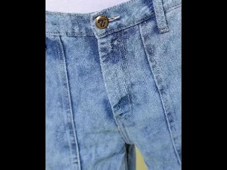 Men Heavily Washed Baggy Fit Jeans (3)