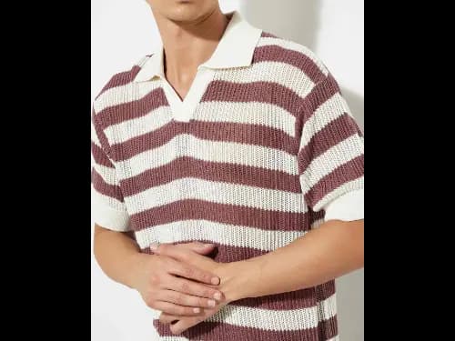 URB_N Men Striped Knit Oversized Polo T-Shirt (3)