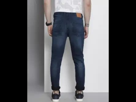 Mid-Wash Slim Fit Distressed Jeans (4)