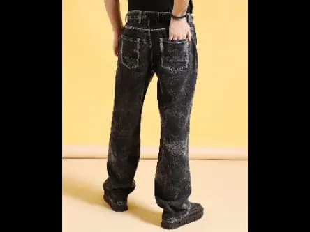 Men Heavily Washed Baggy Fit Jeans (3)