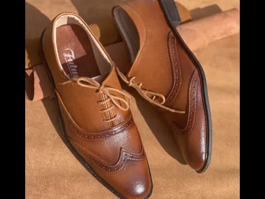 Men’s Oxford Two-Tone Tan Shoe (2)