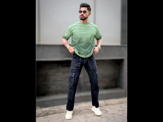 Men Abstract Printed Neck Cotton Oversized Tshirt (3)