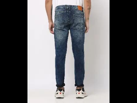 Lightly Washed Slim Fit Jeans (4)
