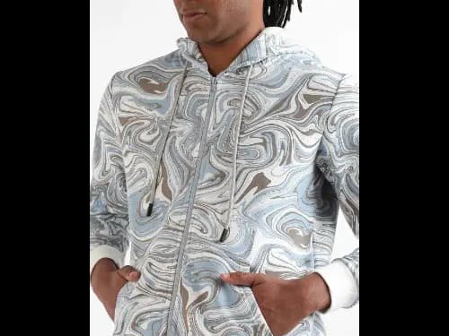 Men Printed Regular Fit Hooded Sweatshirt (2)