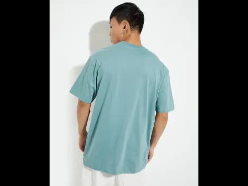 Men Oversized Crew-Neck T-Shirt with Patch Pocket (4)