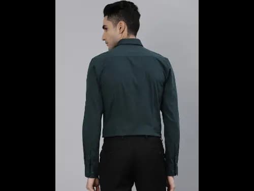 Men Green Slim Fit Solid Formal Shirt (4)