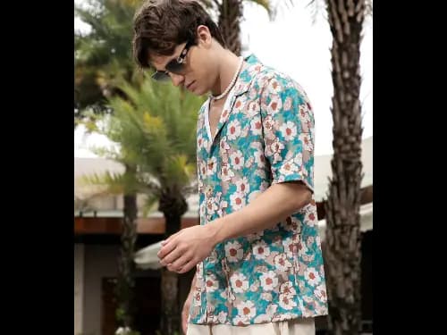 Men Floral Print Oversized Fit Shirt (2)