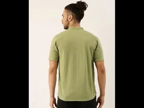 Solid Regular Fit Shirt (4)