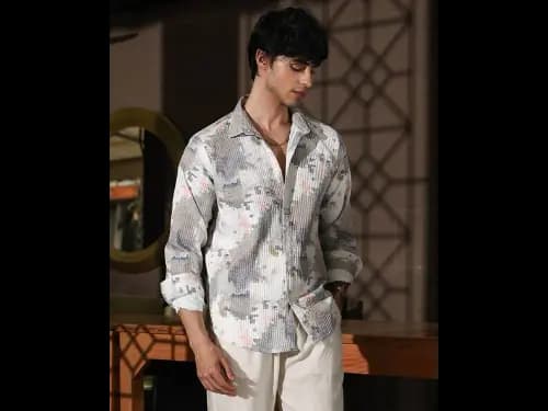 Men Graphic Regular Fit Shirt